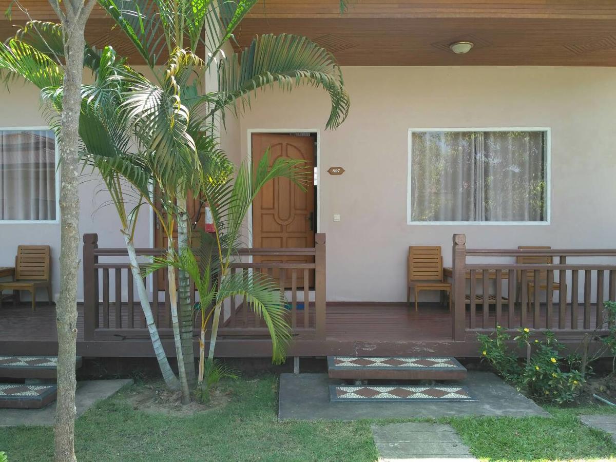 Famous Hotel Bago Exterior foto